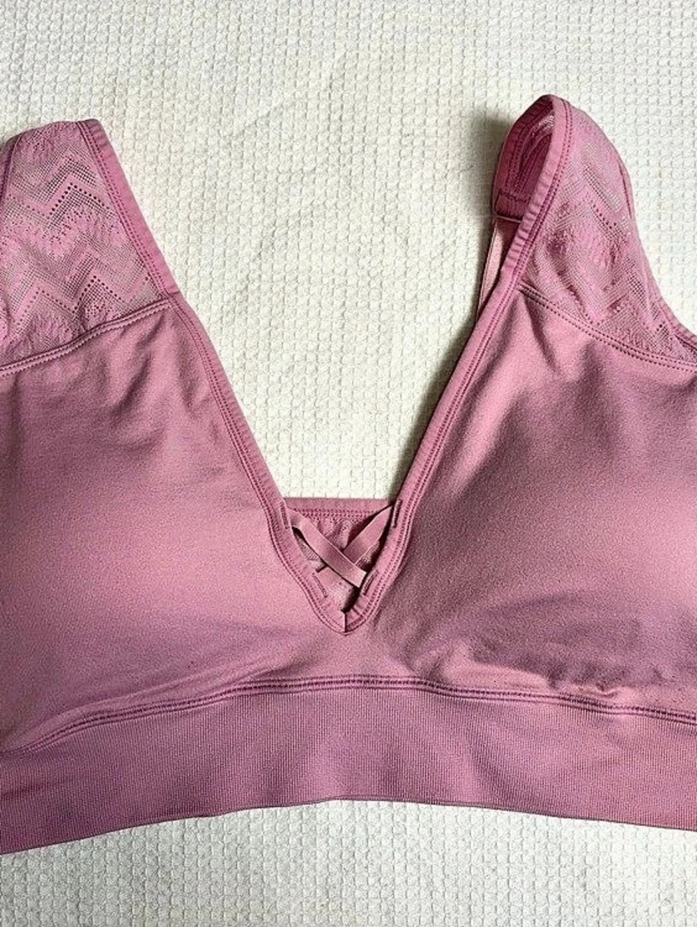 Torrid Lightly Lined Seamless Rib V-Neck Bralette Pink Size 3